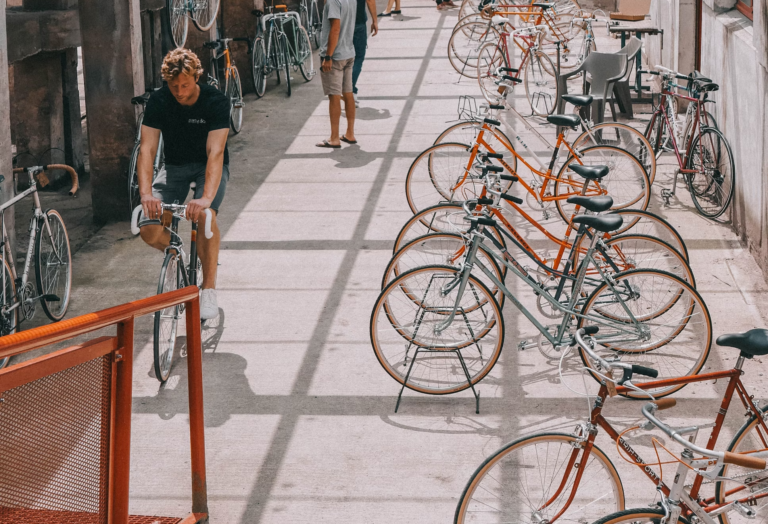 Jak Zgłoszenia24 usprawniają zarządzanie wypożyczalniami sprzętu?